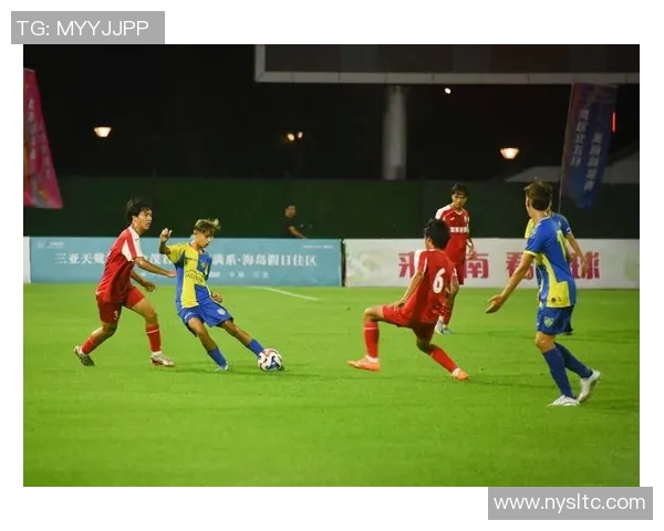 足球巨星精彩瞬间集锦高清壁纸展示尽显赛场风采与荣耀